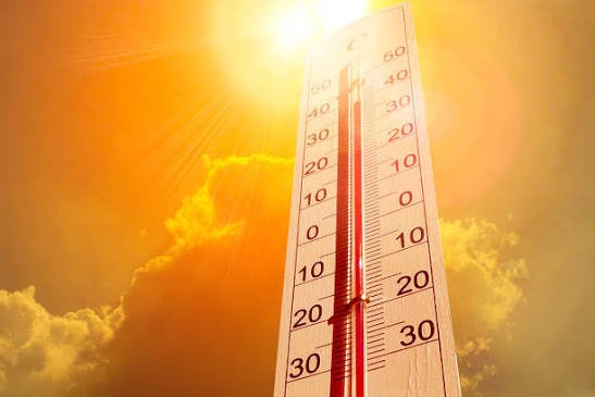 Fortes chaleurs - canicule : quels sont les bons réflexes à adopter pour préserver sa santé ?
